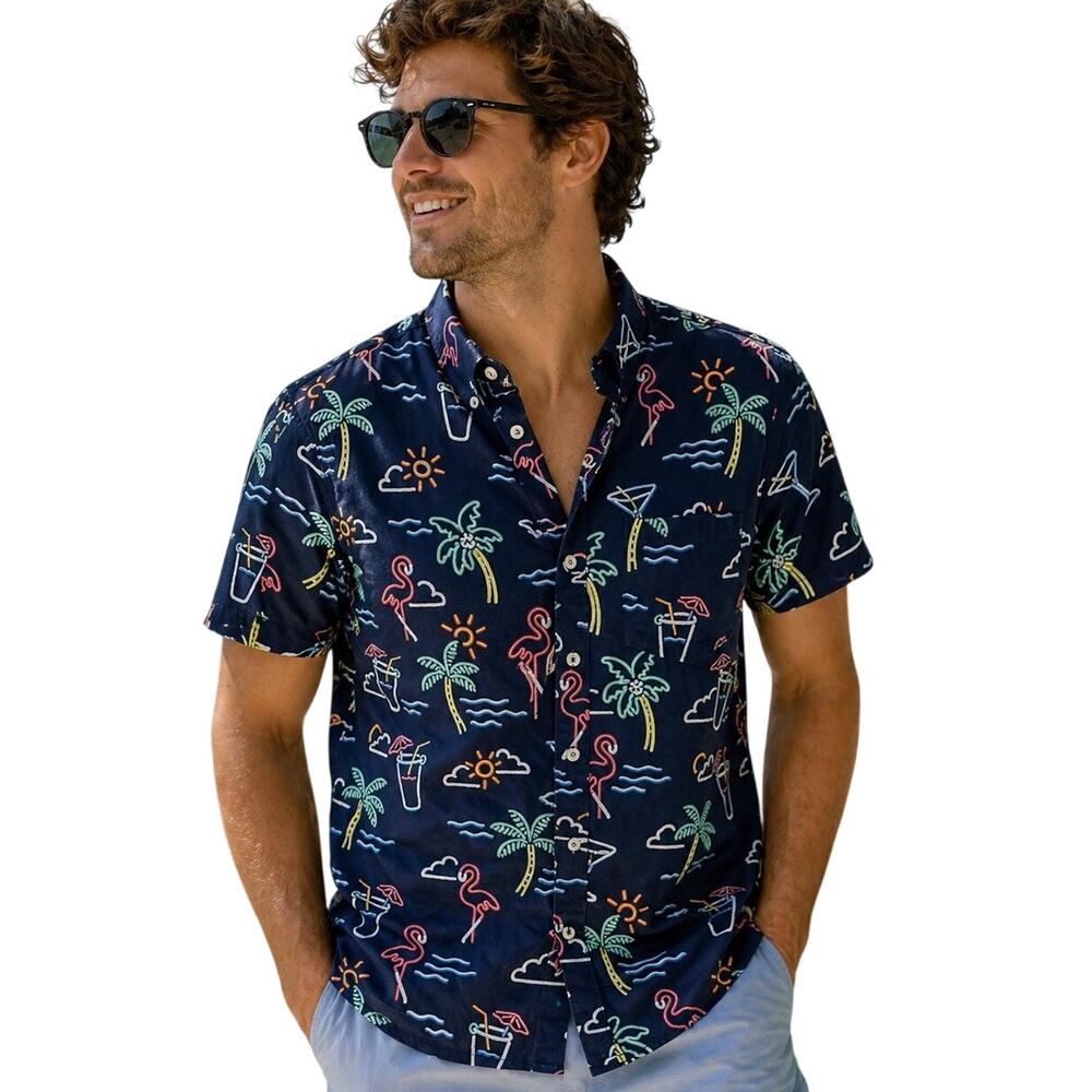Chubbies Tropical Flamingo Button Up Shirt M Navy Beach Cocktail Party